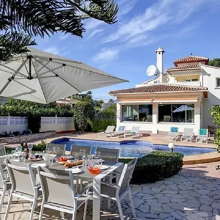 Luxury 5 Bedroom Casa Angelina Del Mar Villa *