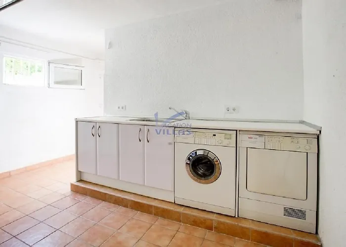 Luxury 5 Bedroom Casa Angelina Del Mar Villa *